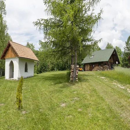 Schwarzenberg Near Lift & Stream, Cleaning Included *